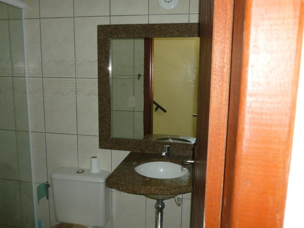 Apartamento 12 - Bombinhas - 200 Metros Da Praia Bagian luar foto